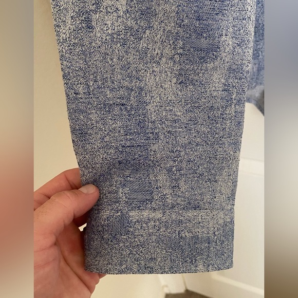 Men’s John Varvatos Blue Button Down Shirt - Picture 3 of 6